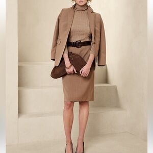 Banana Republic Modern Pencil Skirt